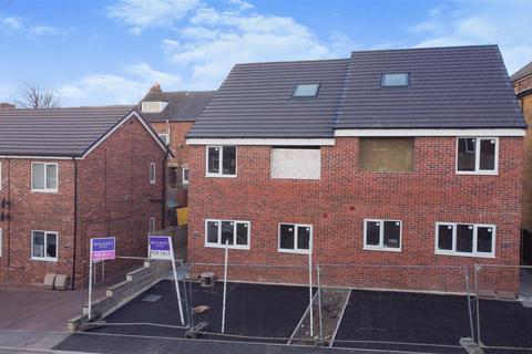 2 bedroom apartment for sale, Brooke Street, Hoyland, Barnsley S74 9DP