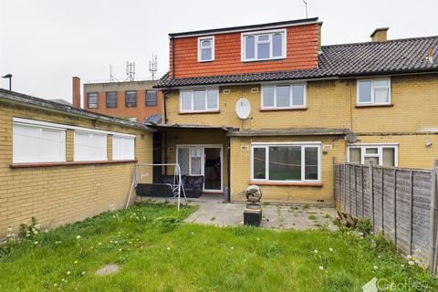 4 bedroom house to rent - Coolfin Road, London