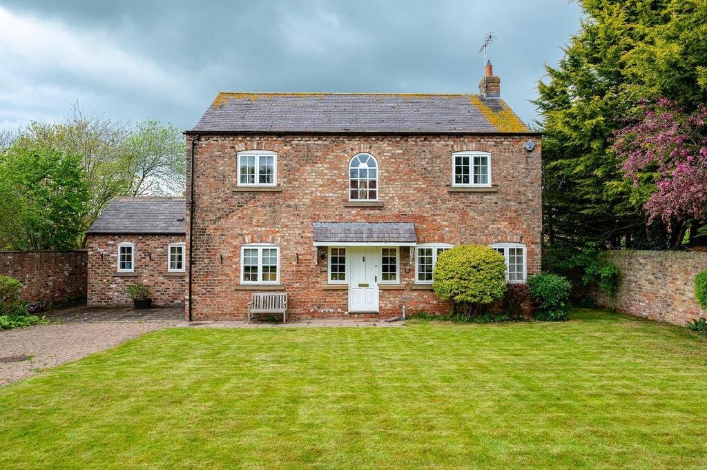 Barton Le Willows, York 4 bed house £695,000