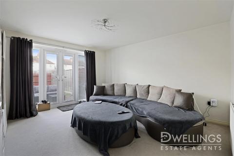 62 Balata Way, Burton-on-trent, DE13 0TY