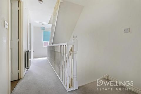 62 Balata Way, Burton-on-trent, DE13 0TY