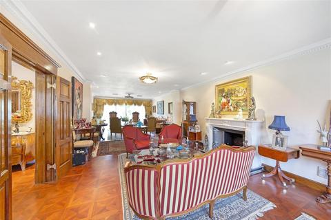 6 bedroom detached house for sale, Greenoak Way, Wimbledon Village, SW19