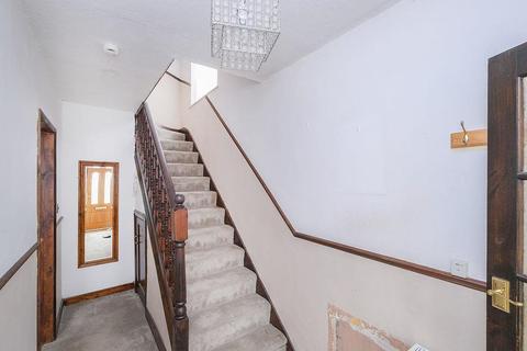 3 bedroom end of terrace house for sale - Hawkdene, North Chingford
