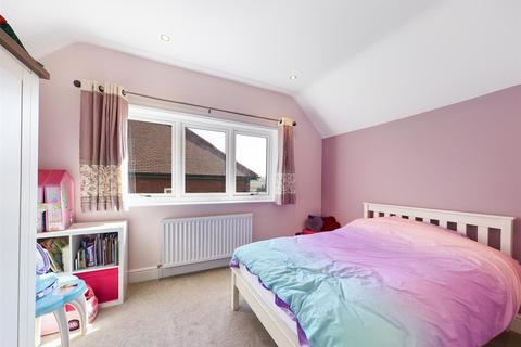 65 Hackness Road, Scarborough, YO12 5SD
