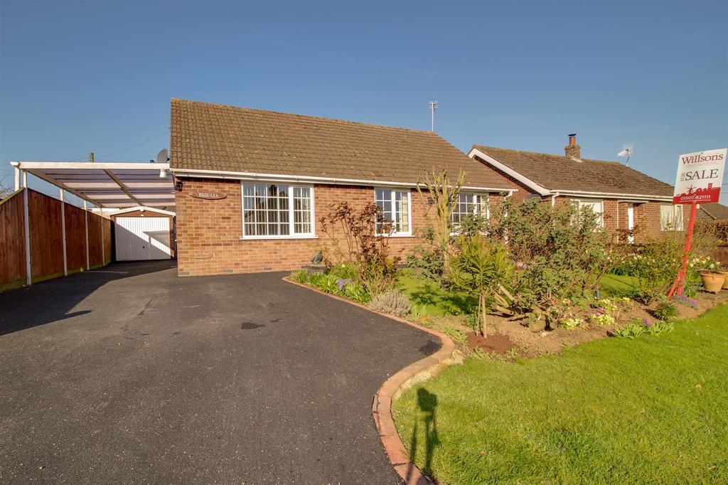 Welton Le Marsh 2 bed detached bungalow £225,000