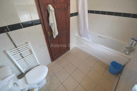 1 bedroom in a house share to rent - Chomeley Road, Reading