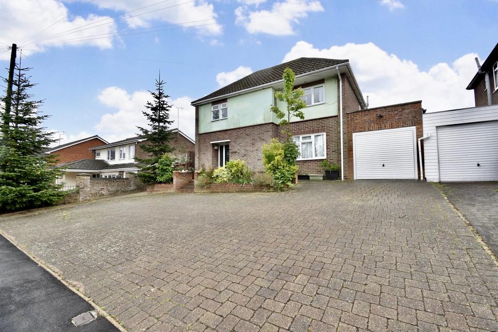 Brick Kiln Road, Stevenage 4 bed detached house £650,000