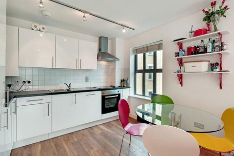 2 bedroom apartment for sale, Webber Street, London