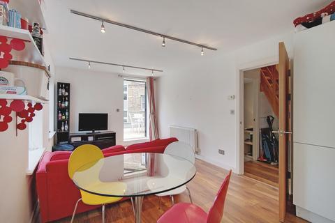 2 bedroom apartment for sale, Webber Street, London
