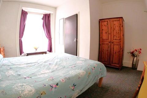 1 bedroom in a house share to rent, 65 Monks Road, Lincoln, Lincolnshire, LN2 5HP