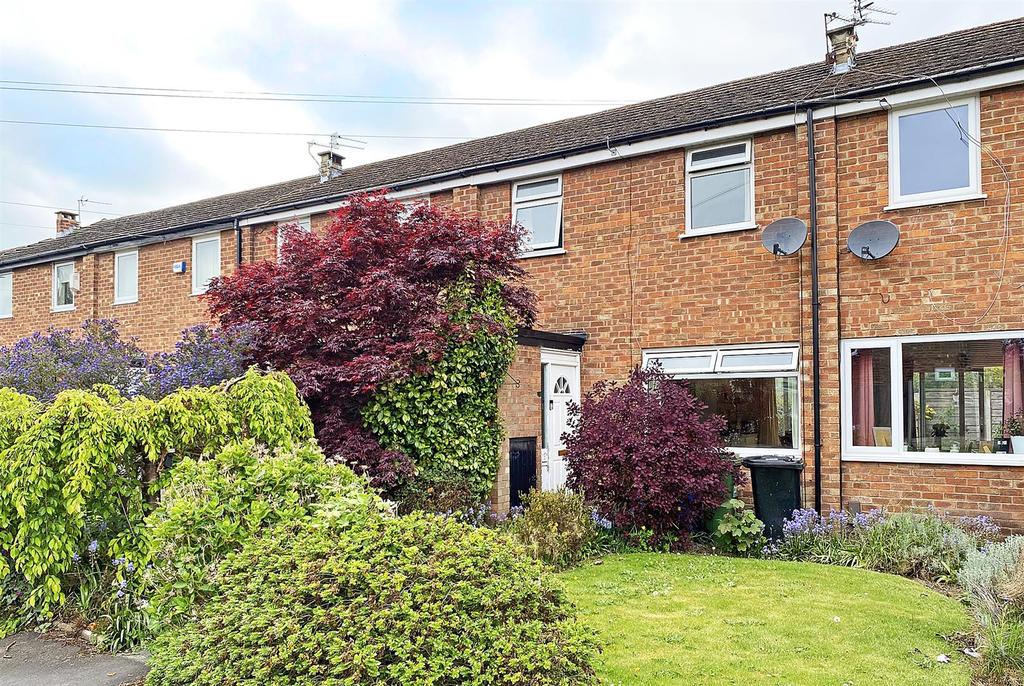 Fairlie Drive, Timperley 2 bed terraced house £250,000