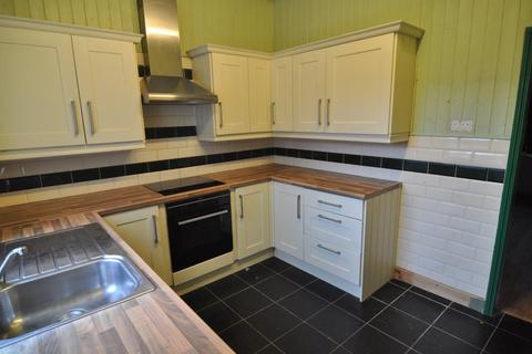 107 Howson Road, Deepcar, Sheffield, S36 2QS