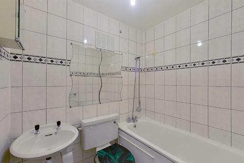 68b Downs Barn Boulevard, Downs Barn, Milton Keynes, MK14 7LB