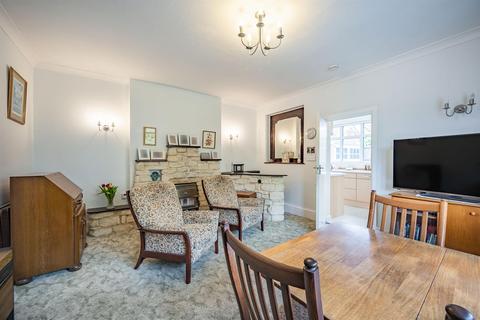 182 Dunchurch Road, Rugby, CV22 6DT