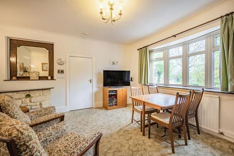 182 Dunchurch Road, Rugby, CV22 6DT