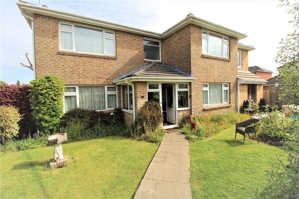 Barnes Road, Bournemouth, BH10 4 bed detached house £575,000