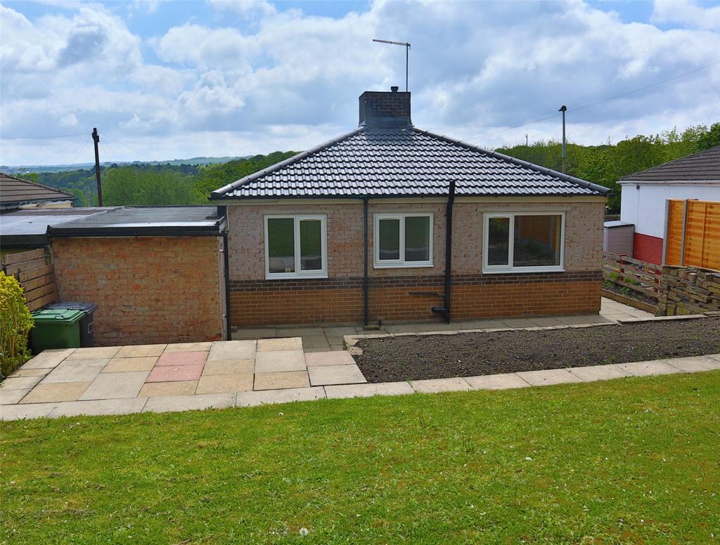 Chapel Close, Berry Brow, Huddersfield, HD4 2 bed bungalow £795 pcm