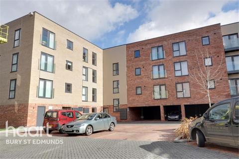 2 bedroom flat to rent - Station Hill, Bury St Edmunds