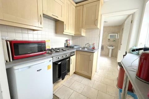 168 Washington Road, Worcester Park, KT4 8JJ
