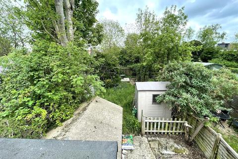 168 Washington Road, Worcester Park, KT4 8JJ