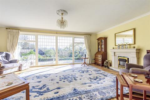 Santa Monica Foxfields, West Chiltington, Pulborough, RH20 2JQ