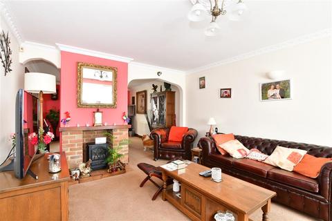 297 Leysdown Road, Leysdown On Sea, Sheerness, ME12 4AR