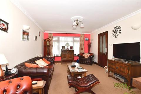 297 Leysdown Road, Leysdown On Sea, Sheerness, ME12 4AR
