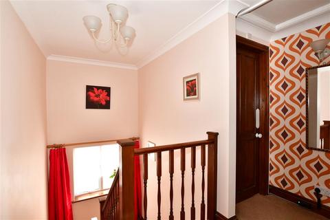 297 Leysdown Road, Leysdown On Sea, Sheerness, ME12 4AR
