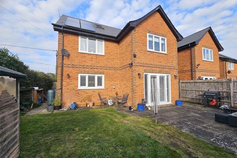 undefined, Windmill Road, Mortimer Common, Reading, Berkshire, RG7