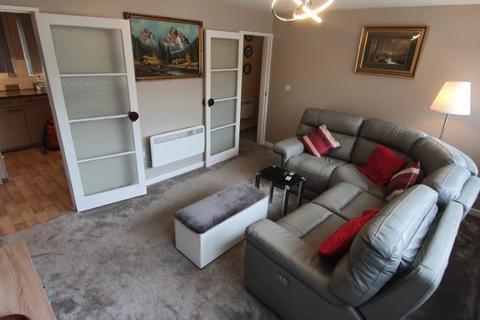 2 bedroom flat to rent, Comrie Close, Coventry, CV2