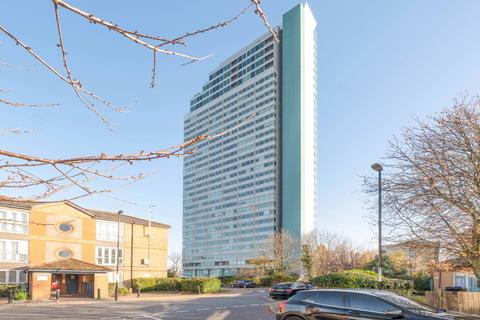 2 bedroom apartment for sale - Aragon Tower, London, SE8