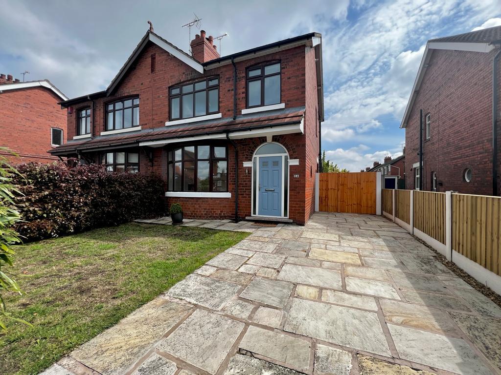 Carlisle Street, Crewe, CW2 3 bed semidetached house £200,000
