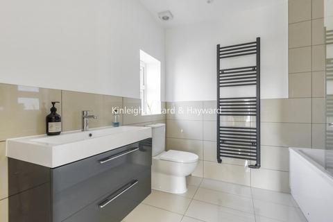 1a Pembury Close, Bromley, BR2 7PS