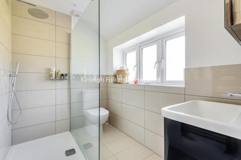 1a Pembury Close, Bromley, BR2 7PS