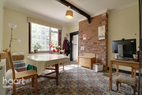 3 Angle Road, Grays, RM20 4AP
