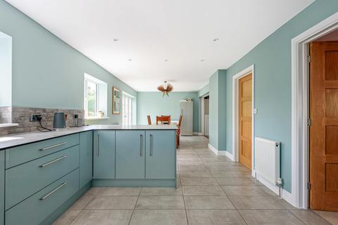 105 Woodside Avenue, Chislehurst, BR7 6BT