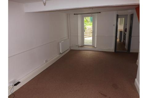 3 bedroom terraced house to rent, St Johns Street, Hayle
