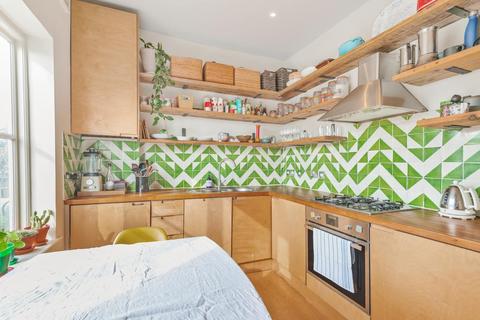 17b Anerley Grove, London, SE19 2HS