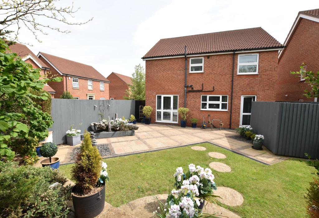 Oak Drive, Messingham, Lincolnshire 4 bed detached house £310,000