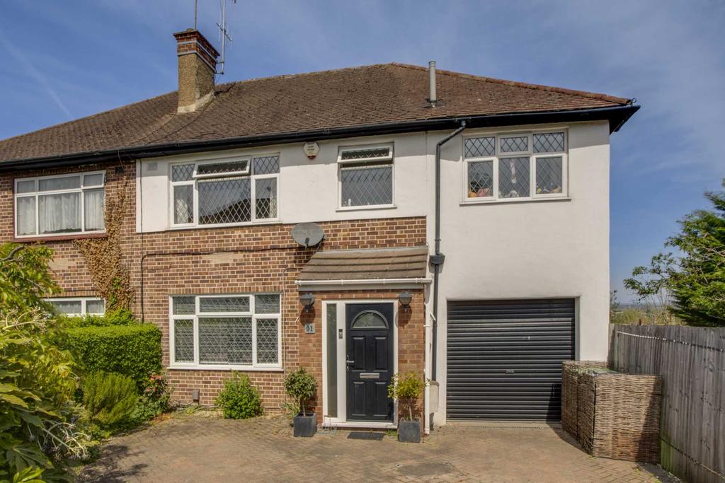 Highland Drive, Bushey 5 bed semidetached house for sale £799,950