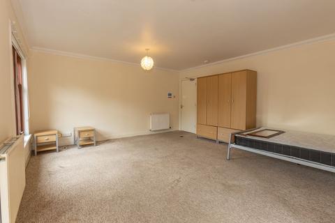 3 bedroom flat for sale - Flat 1 or G/0 3 Roseangle , Dundee, DD1 4LP