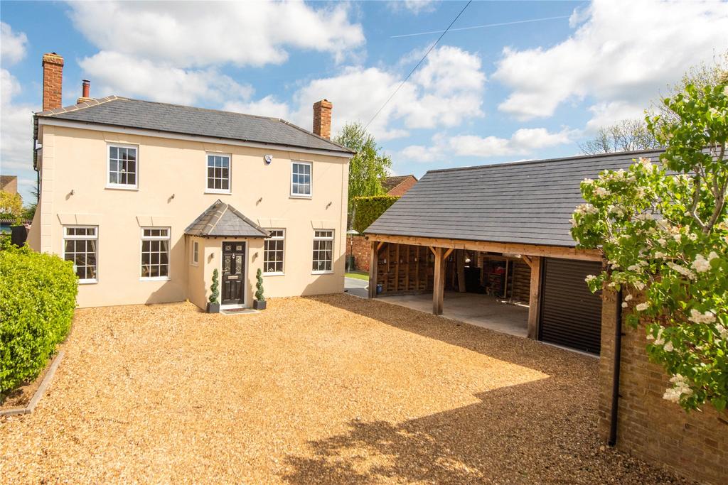 Cotton End Road, Wilstead, Bedfordshire, MK45 4 bed detached house for