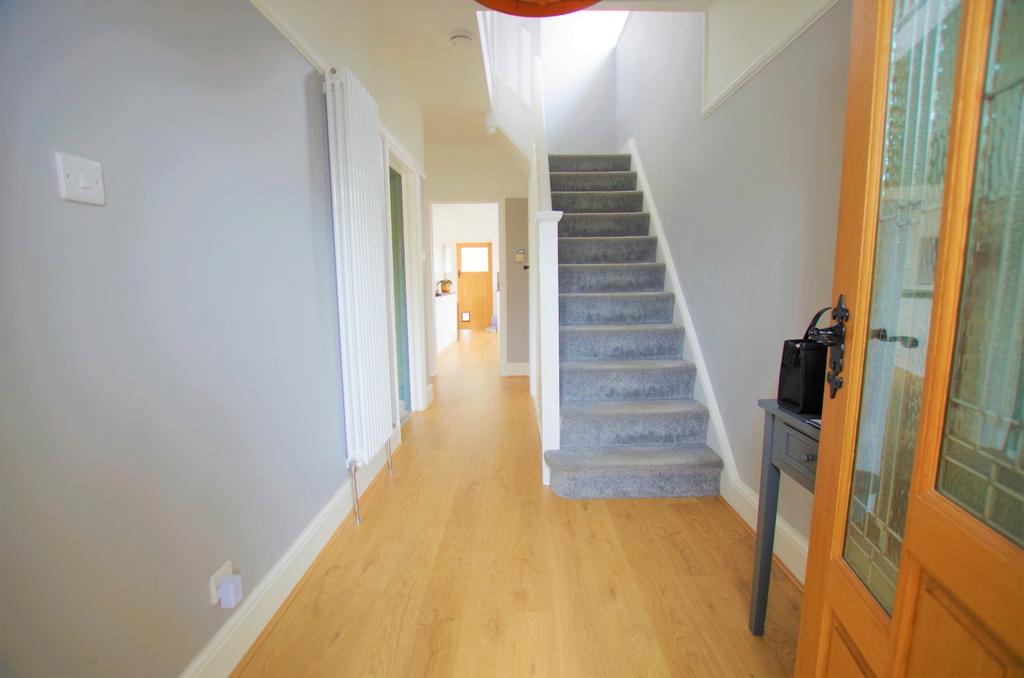 Ellesmere Road, Uphill... 4 bed detached house £485,000