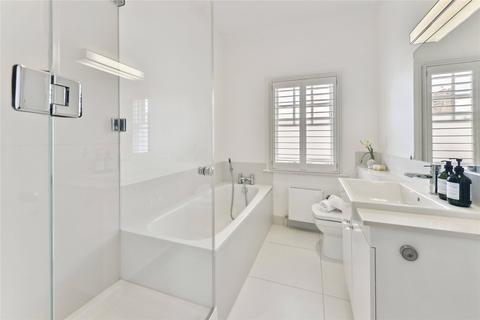 10 Kersley Street, London, SW11 4PT