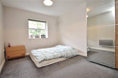 2 bedroom apartment to rent - International Way, Sunbury-on-Thames, Surrey, TW16