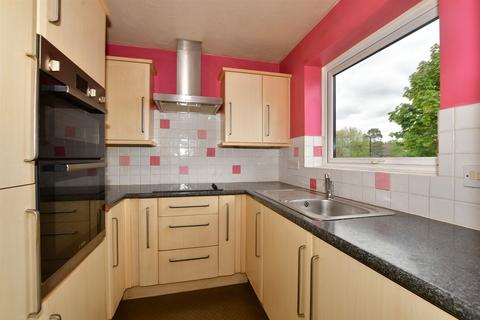 1 bedroom flat for sale - Whytecliffe Road South, Purley, Surrey