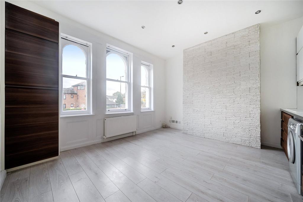 Kitchen/Reception