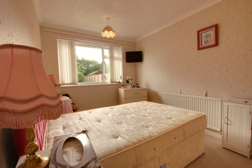 Bedroom 1 (Double)