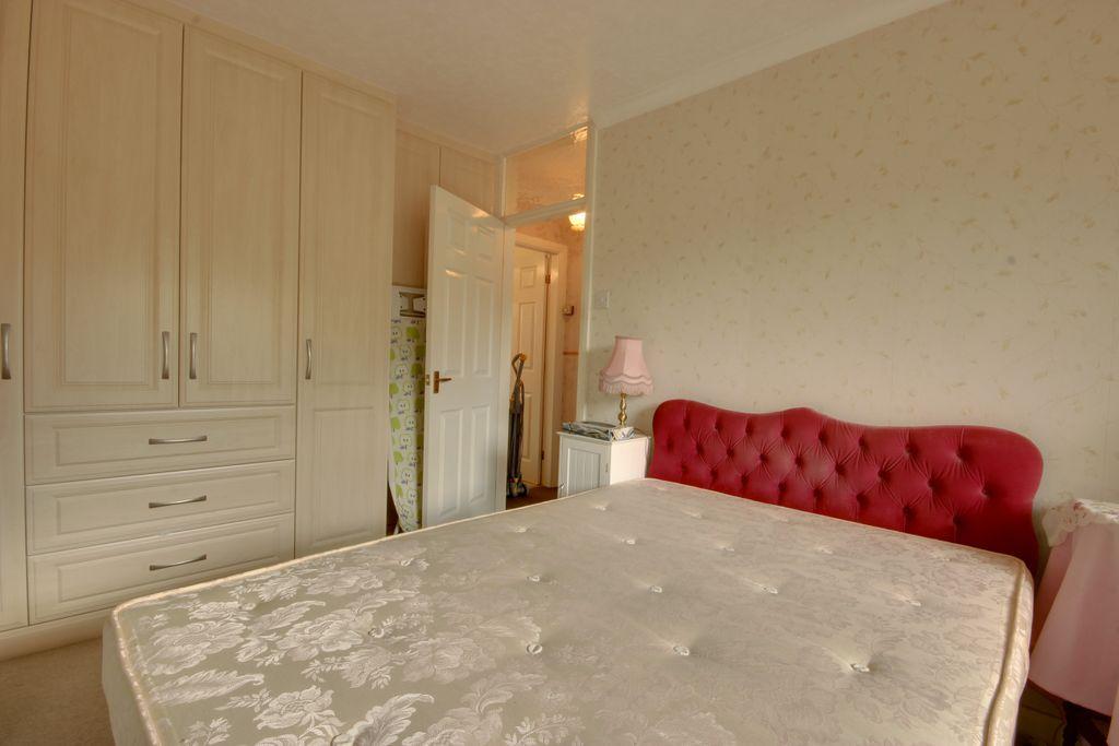 Bedroom 1 (Double)