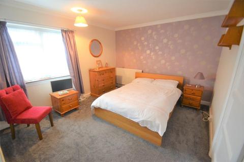 30 Lichfield Road, Hounslow, TW4 6HS